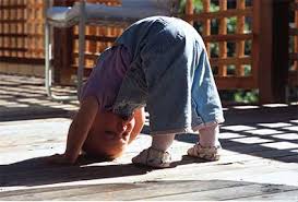 Even little babies stretch